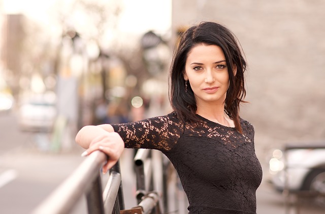 levné šaty